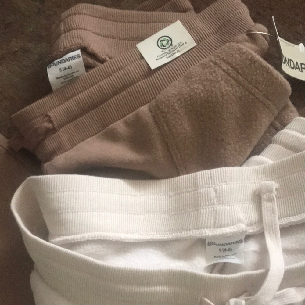 No Boundaries (2 Pair) Soft Fleece Joggers - White & Tan - Picture 3 of 3